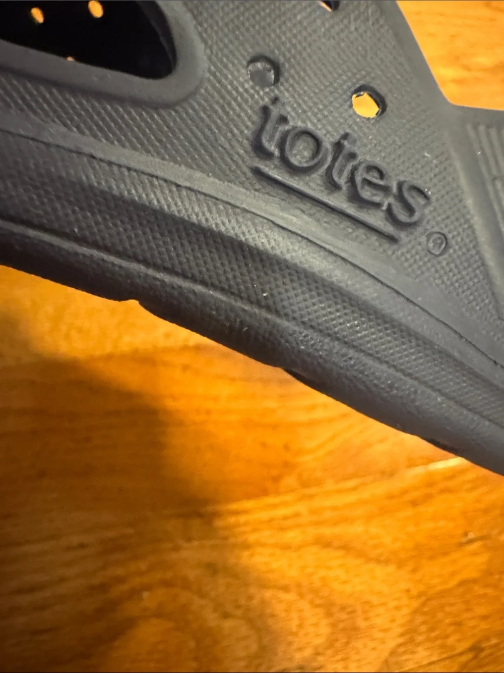 totes lightweight navy